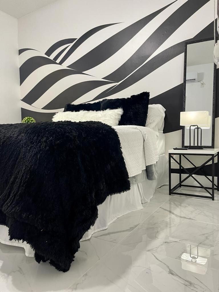 Cozy Studio, Prime Location, Remodeled, 1 Parking West Palm Beach Exterior foto
